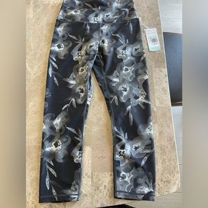 Balance collection athletes leggings
